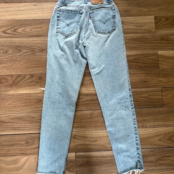 Levi’s 512 Slim Taper Jeans | Size 25 (9 Long) | Distressed - Picture 3 of 9